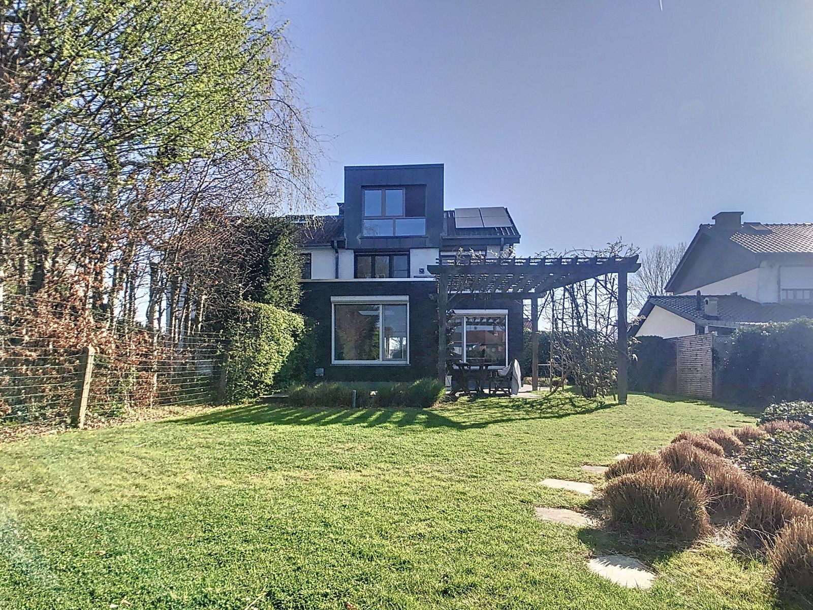 ()=>{if(producerUpdateValueVersion(node),producerAccessed(node),node.value===ERRORED)throw node.error;return node.value} Drie Hofveldenlaan 29 - 1700 Dilbeek