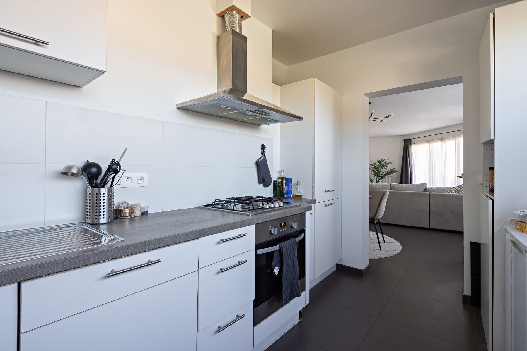 Instapklaar appartement met 2 slaapkamers foto 11