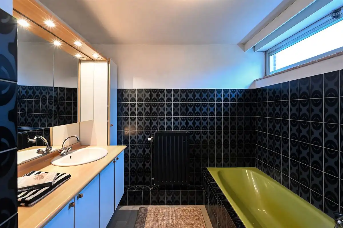 Ruime splitlevel woning met veel potentieel foto 20