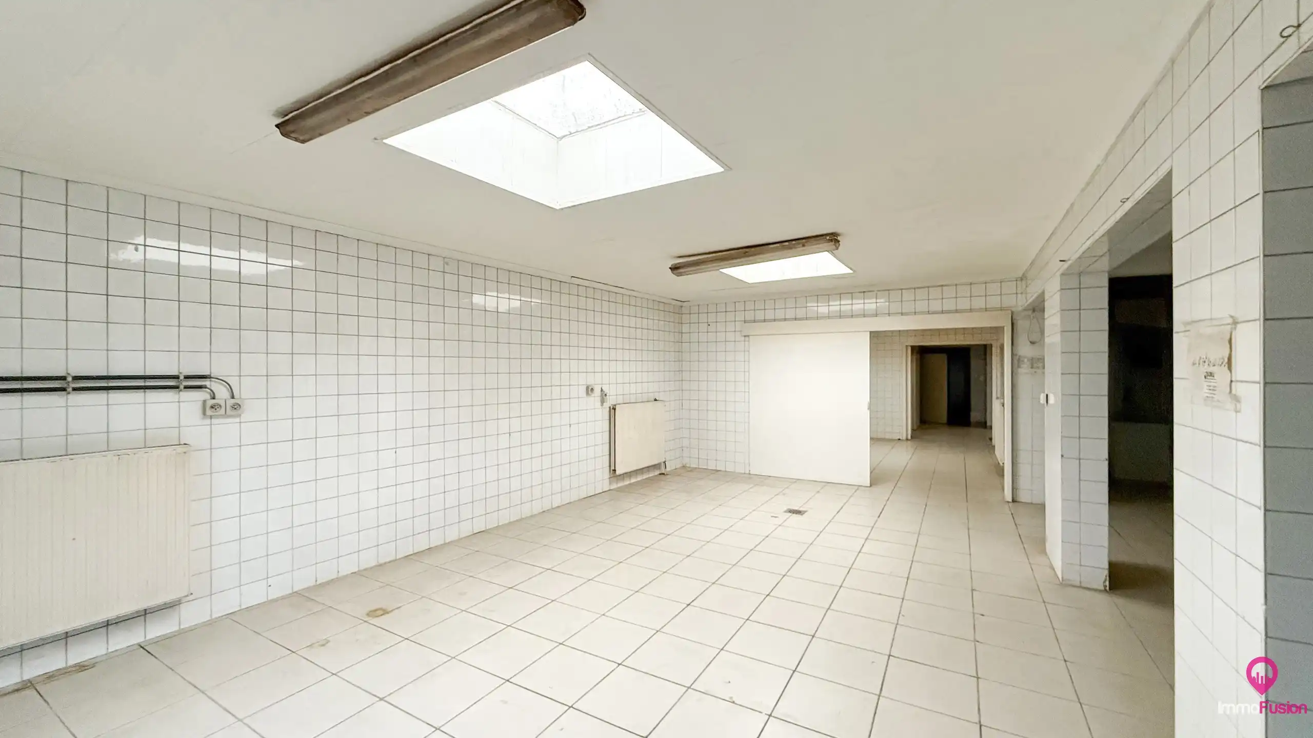 Handelspand met ingerichte bakkerij & appartement Wellen foto 17