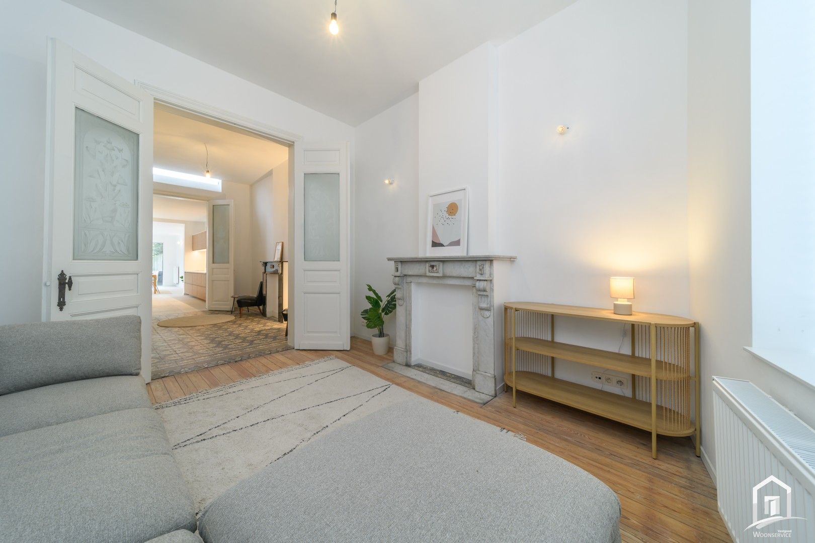 Exclusief gerenoveerde burgerwoning foto 2