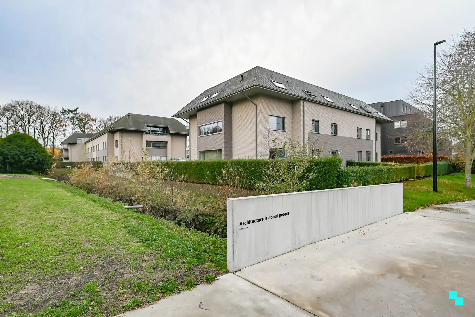 Gelijkvloers hoekappartement nabij kasteelpark Blauwhuis te Izegem foto 22