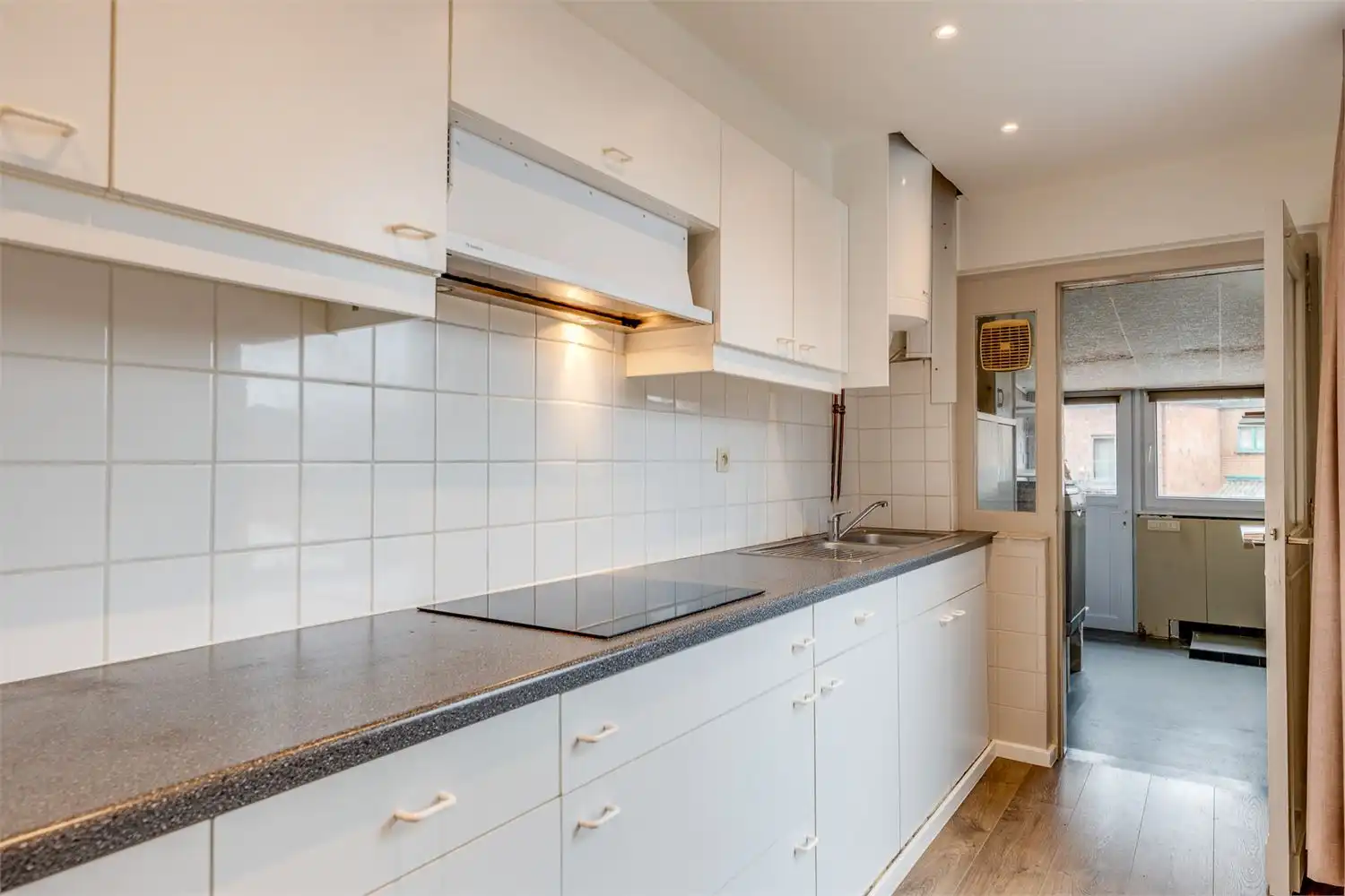 Prachtig appartement met garage foto 10