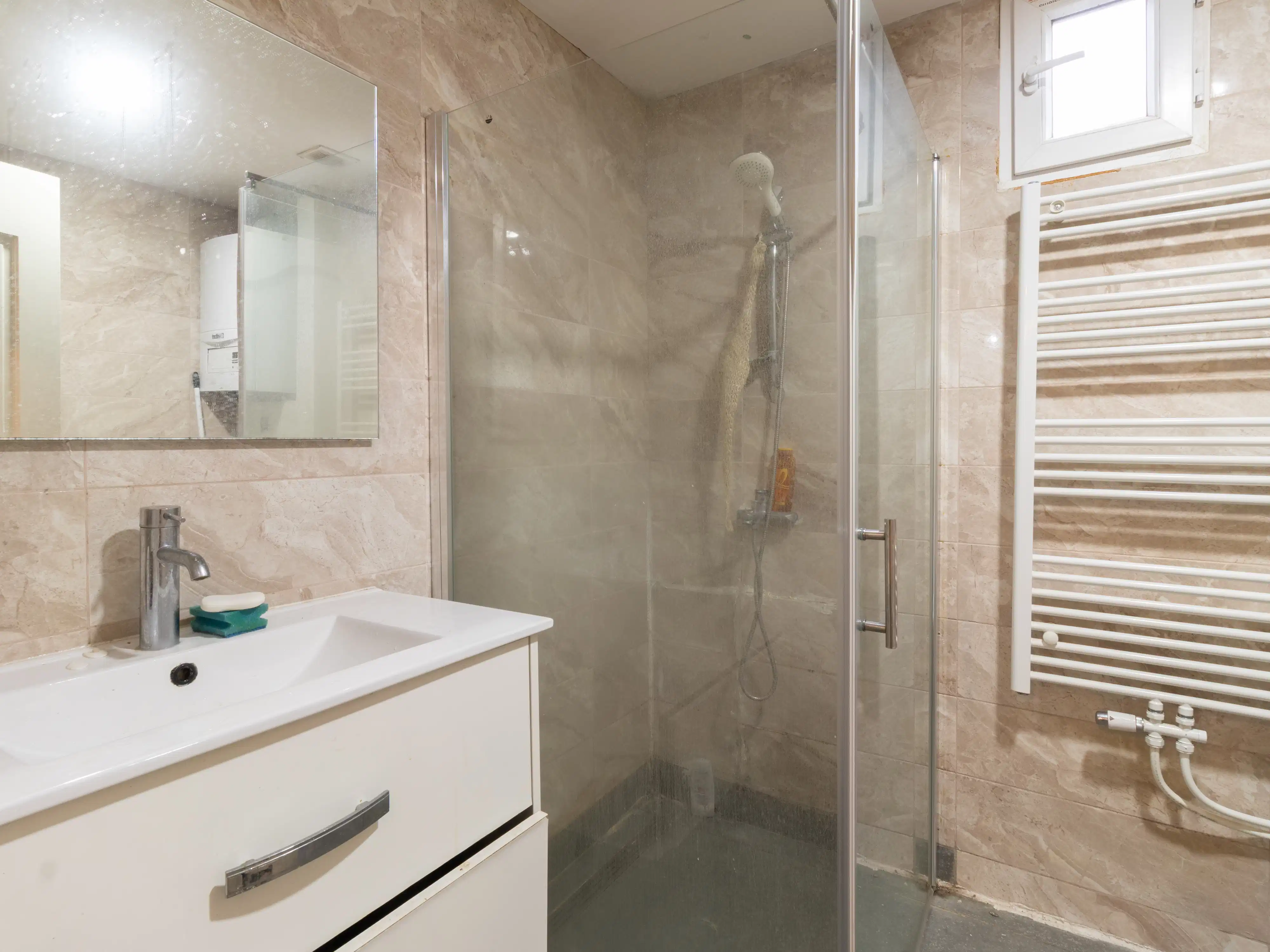 Handelspand met 2 appartementen op toplocatie foto 6