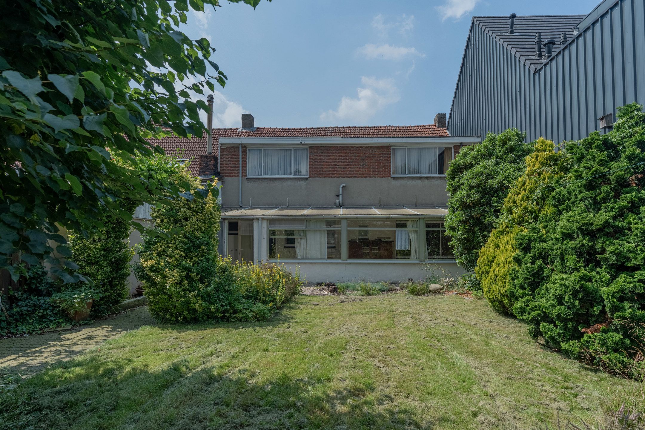 Te renoveren woning met 3 slpks op mooi perceel van 295 m² foto 22