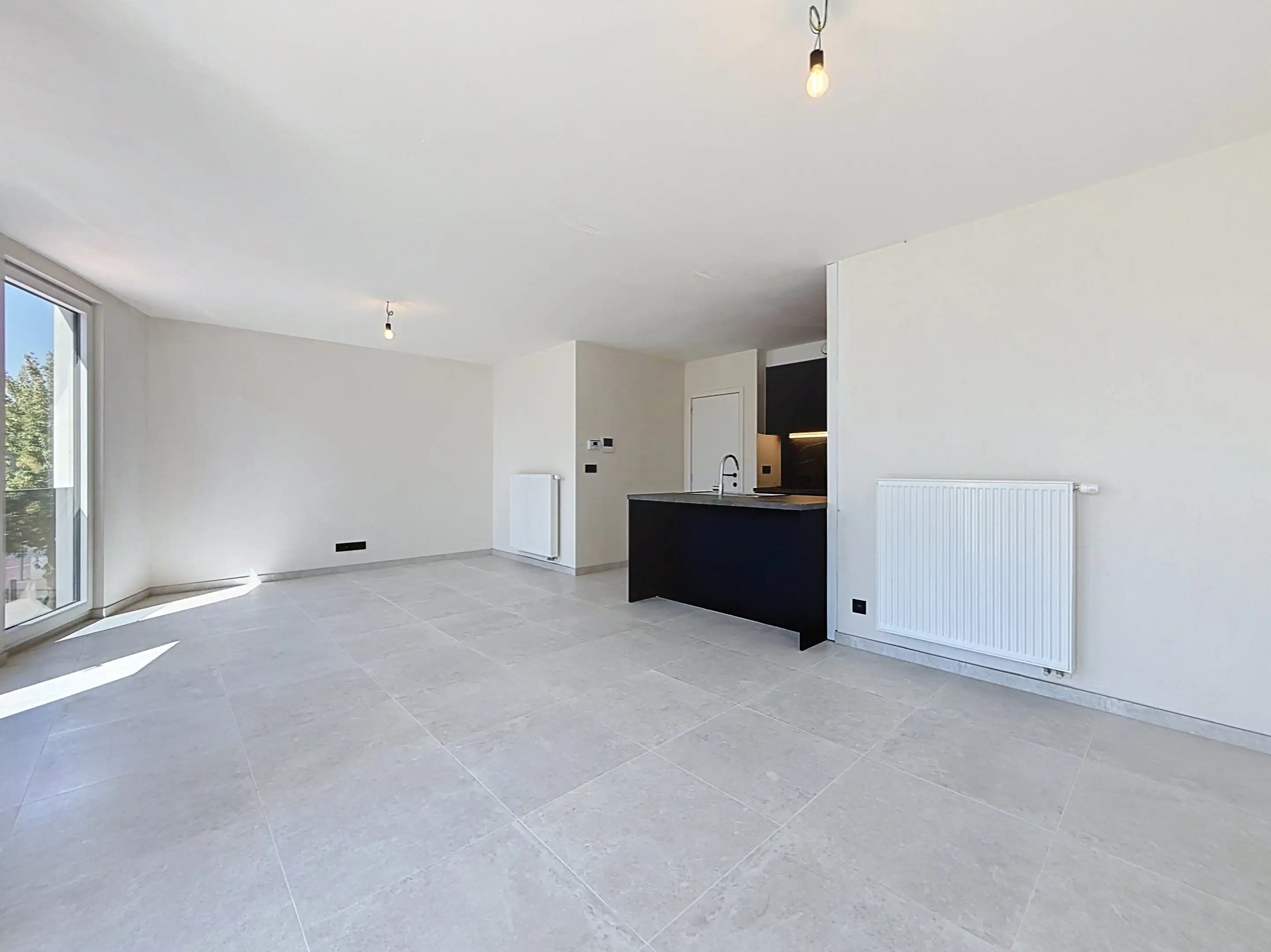 Stijlvol nieuwbouwappartement te koop in Spiere-Helkijn met 2 slaapkamers en moderne voorzieningen! foto 11