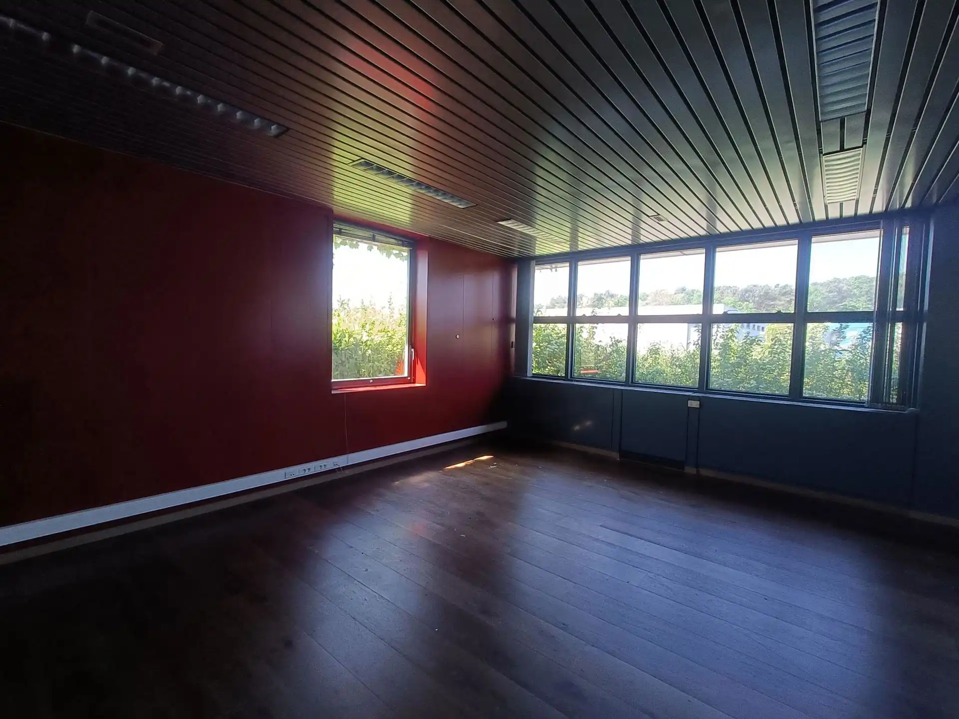 Industrieel gebouw te huur in Malle foto 7