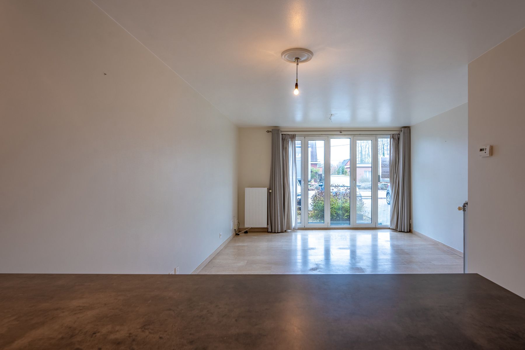 Gelijkvloers appartement met twee slaapkamers en garage  foto 6