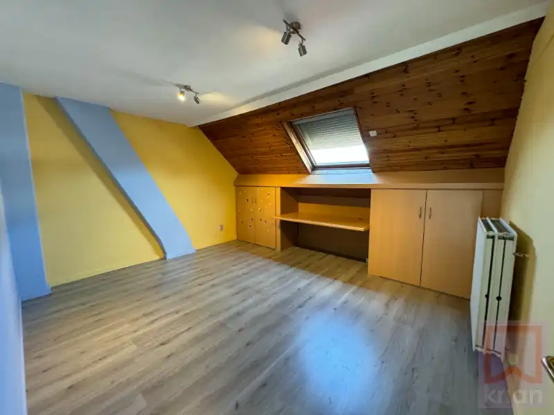 Ruime veelzijdige woning, inpandige garage en 4 slaapkamers op zuidgericht perceel! foto 14