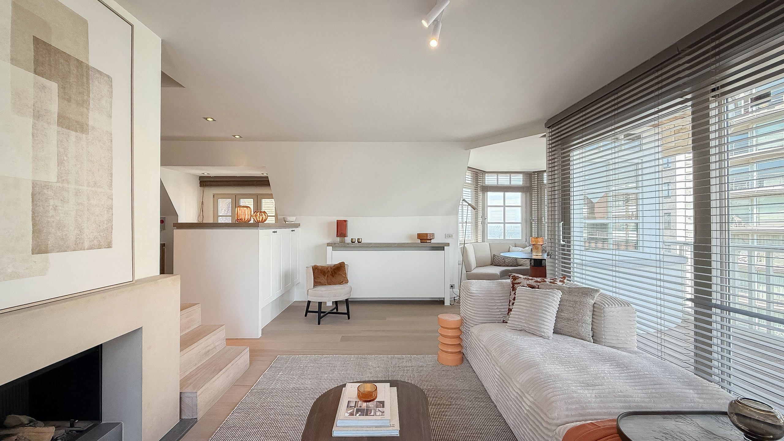 Unieke villa, bestaande uit twee zelfstandige woonentiteiten foto 18