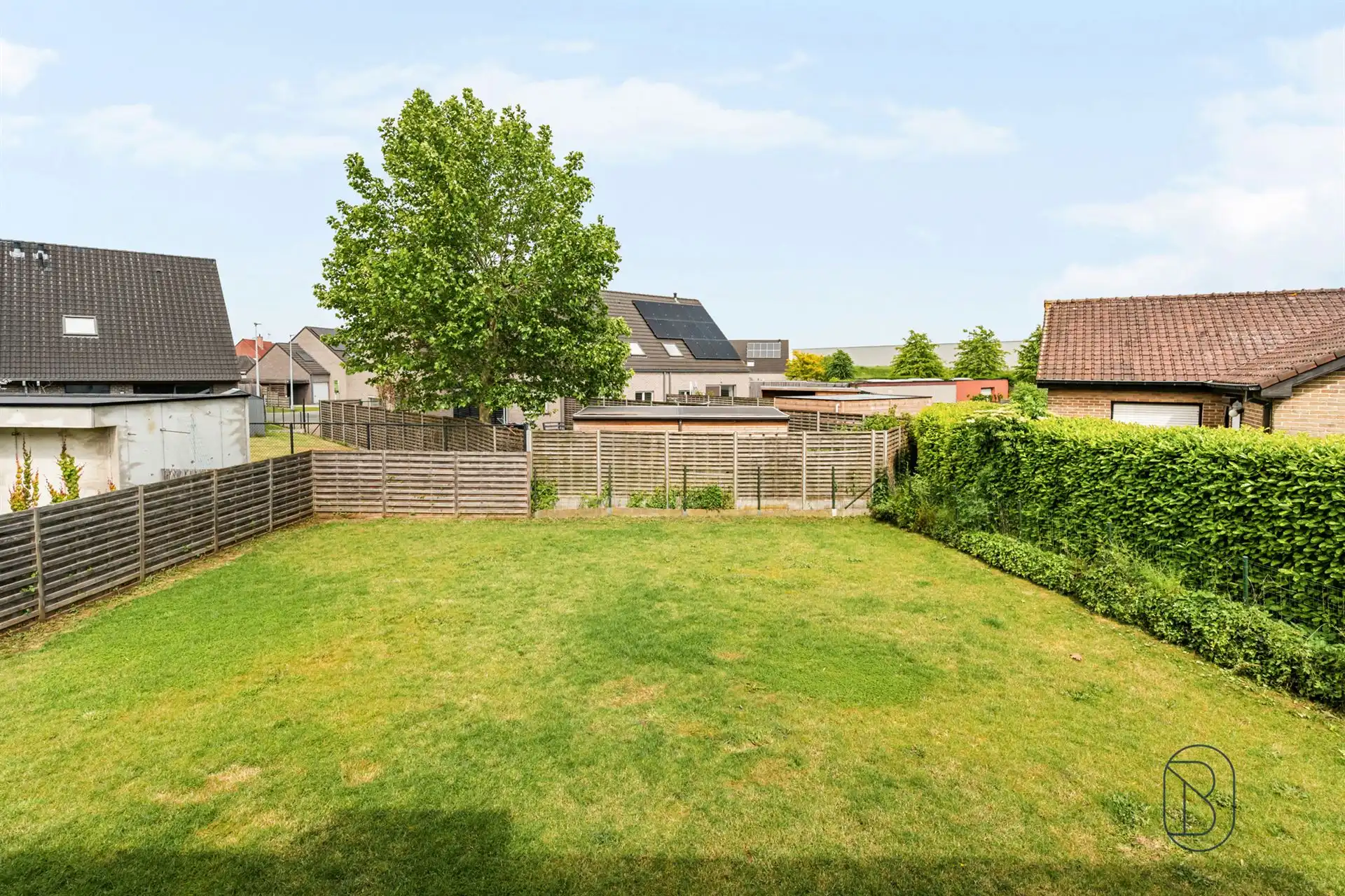 Ideaal kantoorgebouw/praktijk met appartement/extra kantoor foto 23