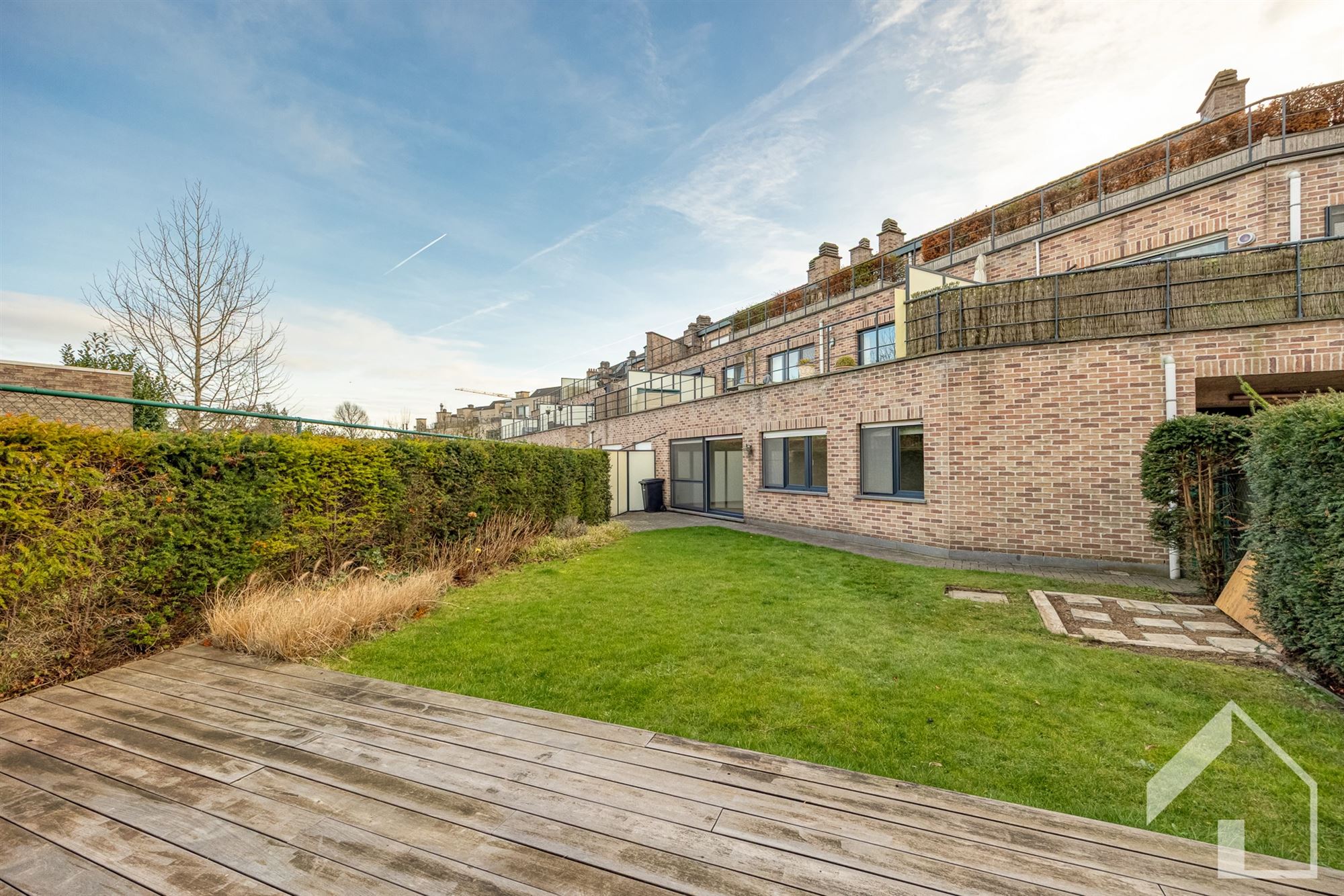 Groot instapklaar appartement van 140m2 met 3 slaapkamers foto 14