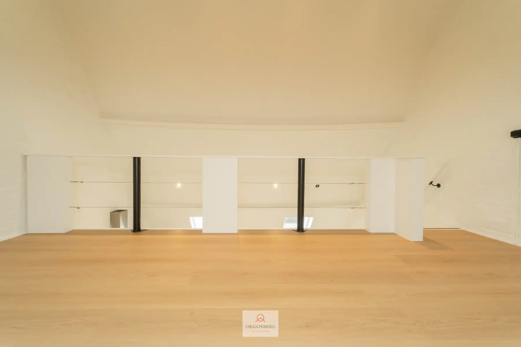 Charmant volledig gerenoveerd triplex appartement in de Gentse binnenstad foto 11