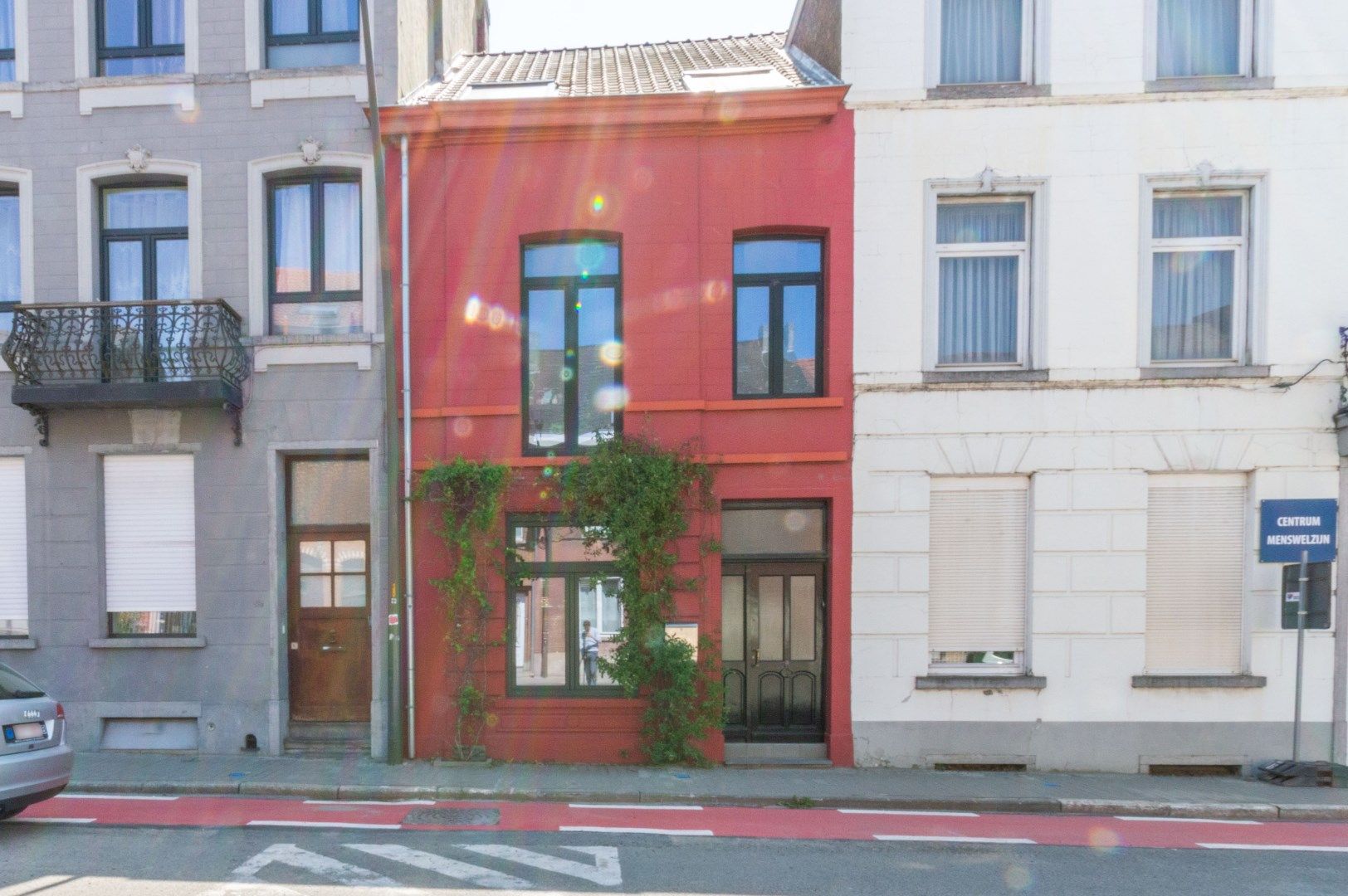 Ruime (196m²) en goed onderhouden woning met 3 slaapkamers! foto 18