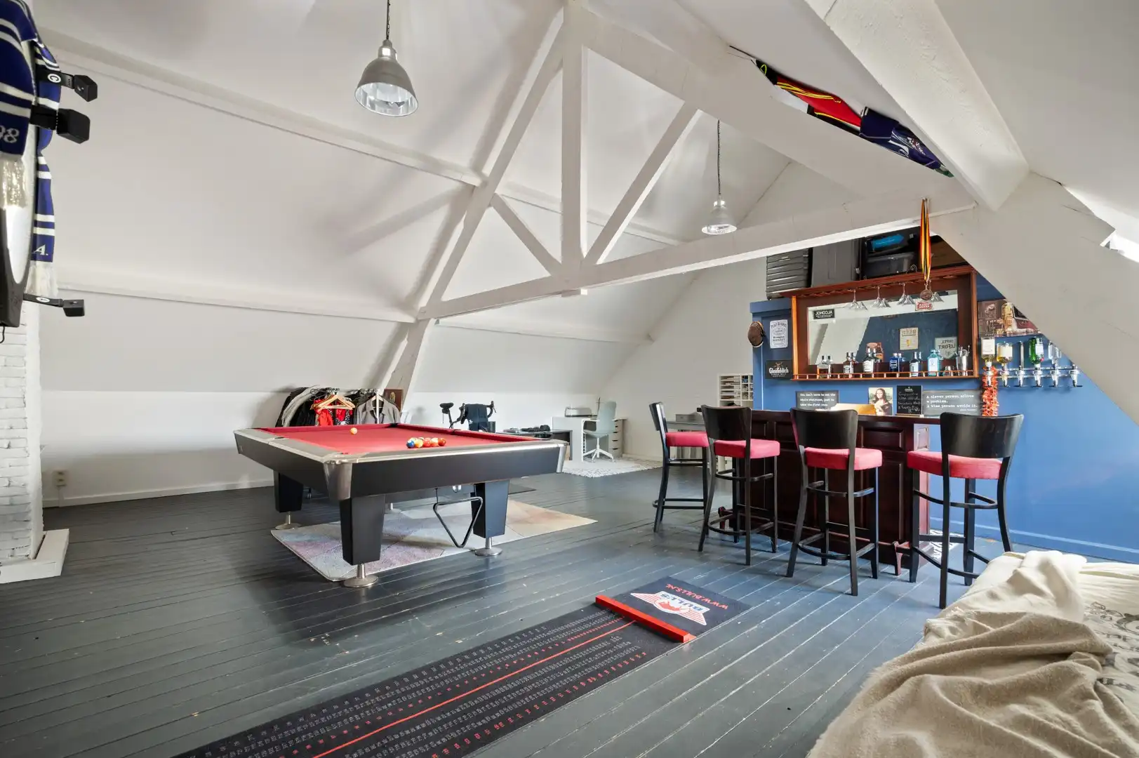 Karaktervolle & sfeervolle herenwoning foto 26