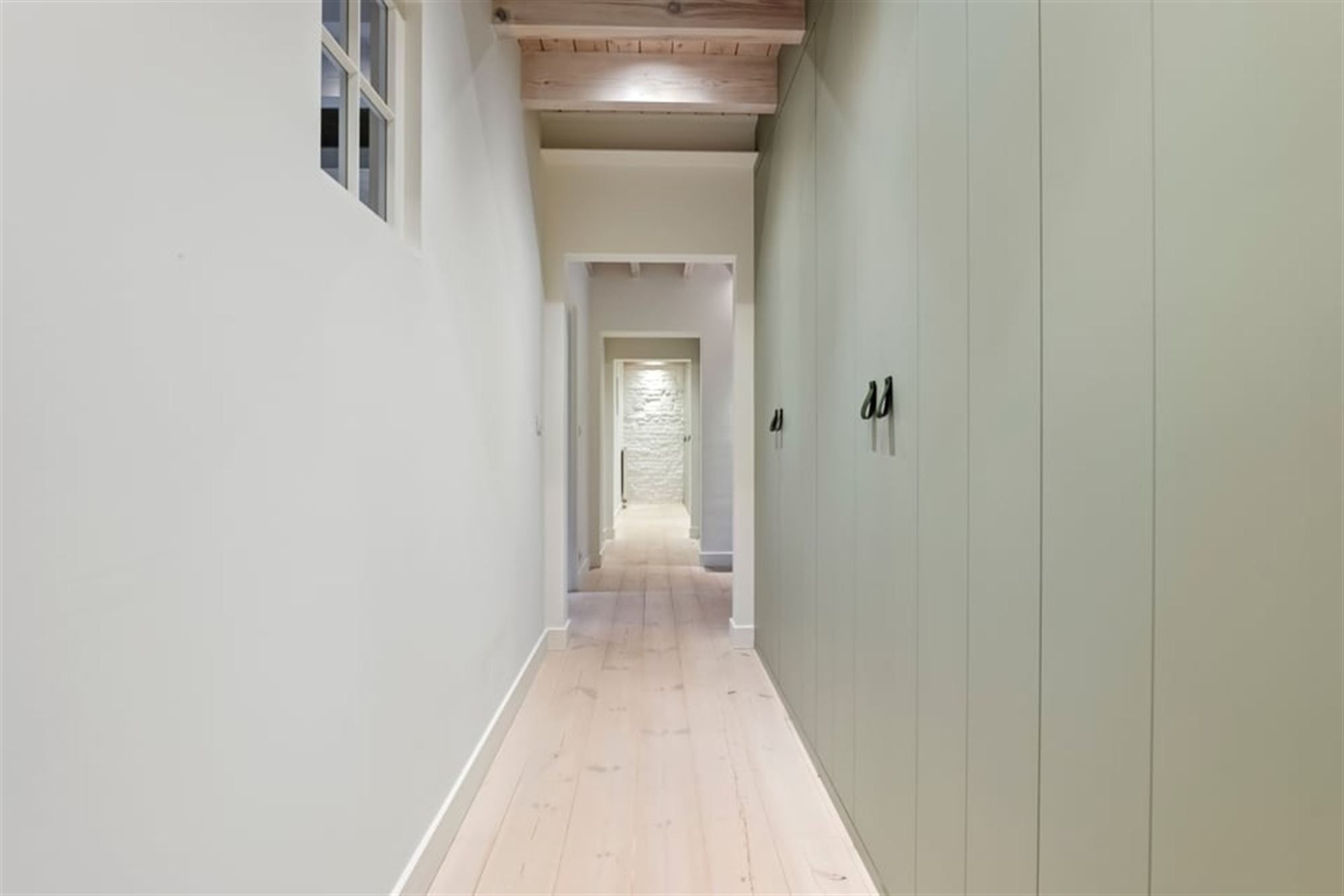 AUTHENTIEKE WONING MET RUIME SCHUUR EN VEEL POTENTIEEL IN TONGEREN  foto 23