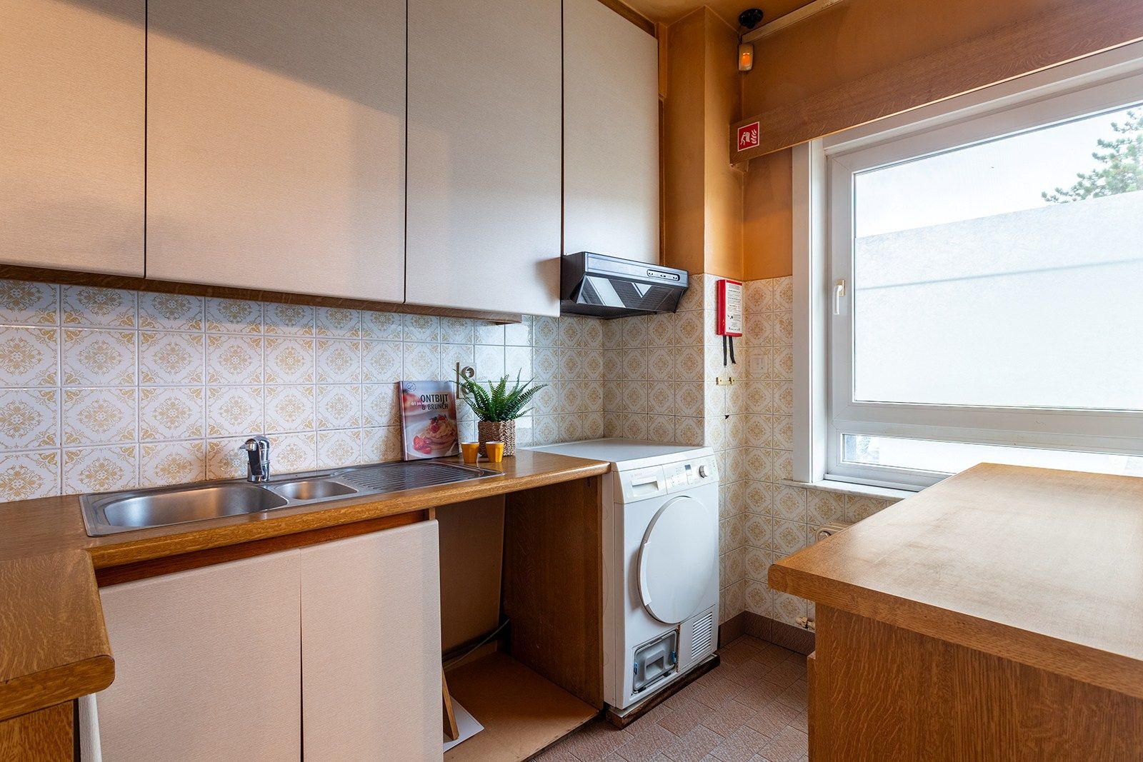 Gezellig appartement met retro charme en opfrismogelijkheden foto 7