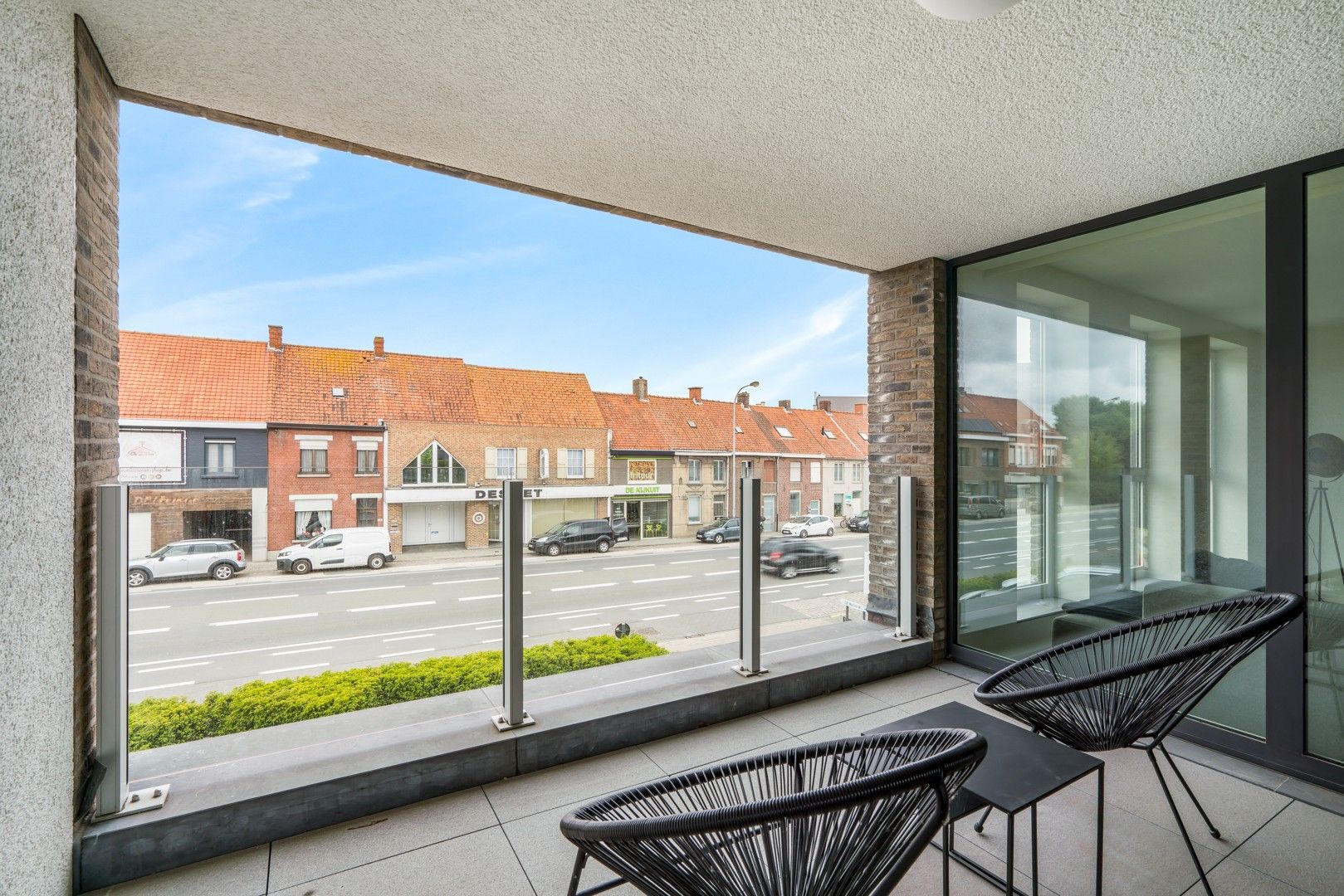 Zeer ruim, volledig afgewerkt nieuwbouwappartement (ca. 140 m²) foto 11