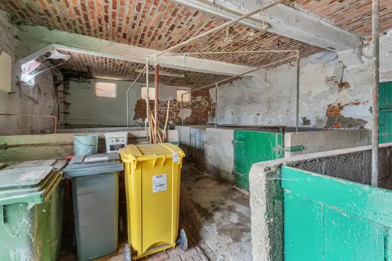 Statig herenhuis met binnenkoer en stallingen op een perceel van 1758 m² in het dorp van Waanrode foto 33