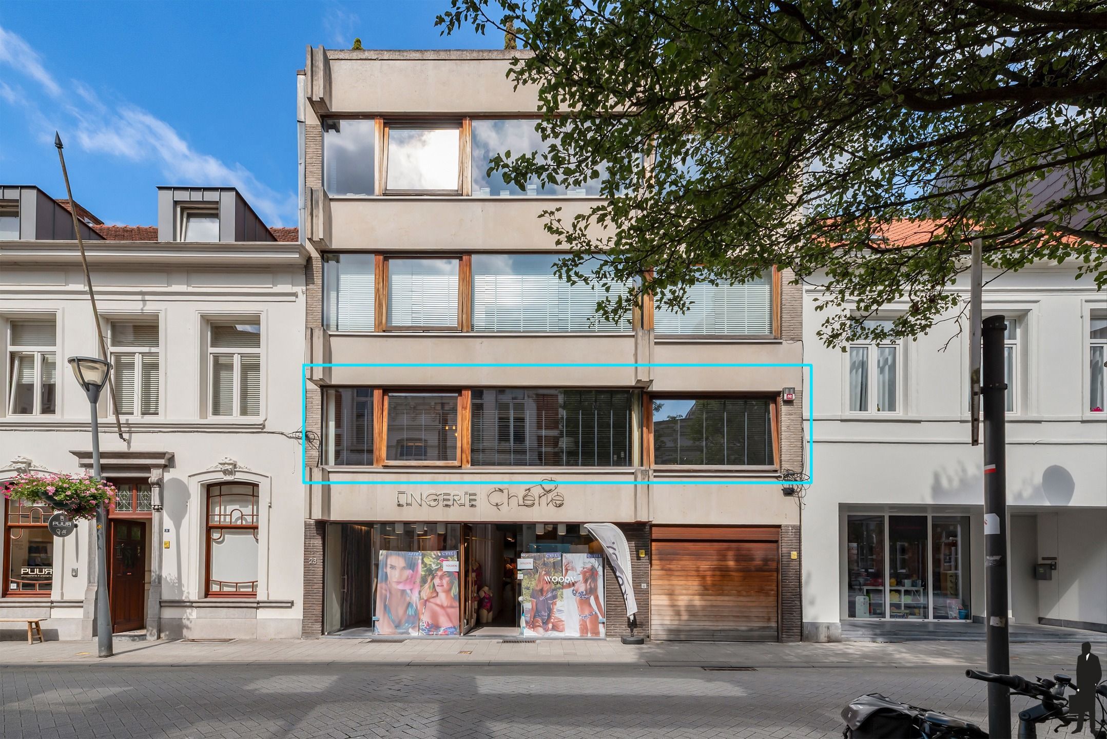 Instapklaar 2-slpk appartement in hartje Turnhout foto {{pictureIndex}}