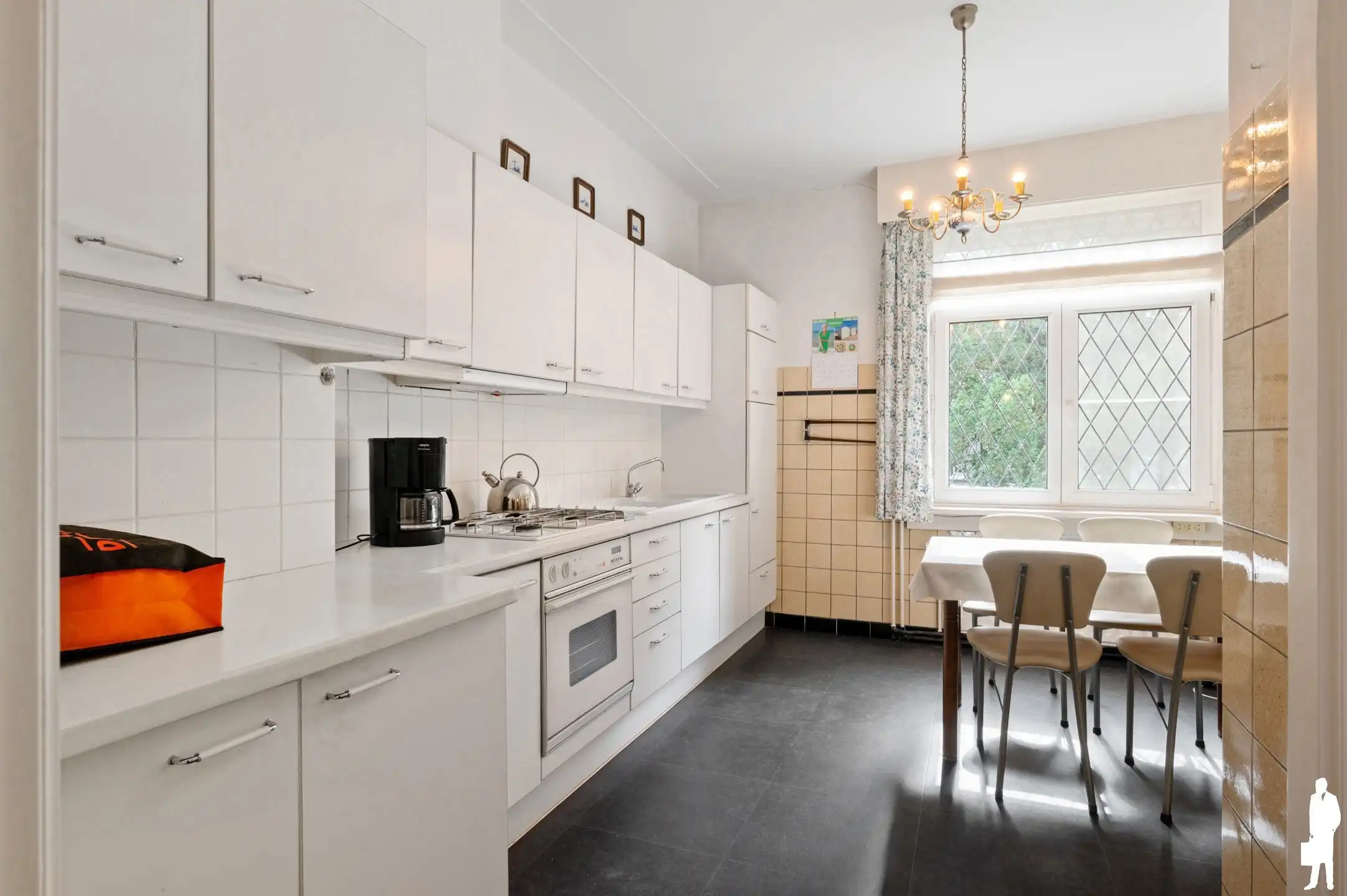 Karaktervolle bel-etage in een gegeerde buurt foto 14