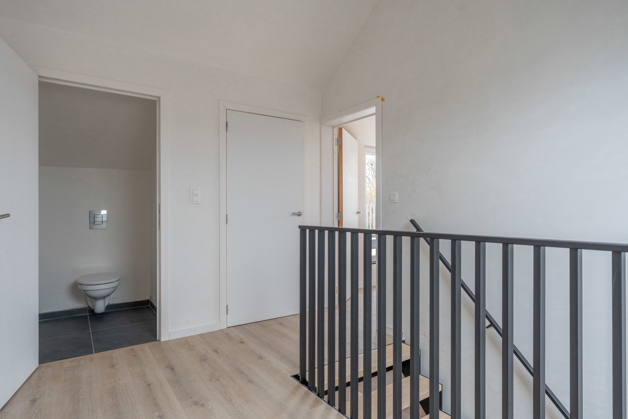 Duplex app (197m²) met 4 slaapkamers vlakbij centrum Beerse. foto 20