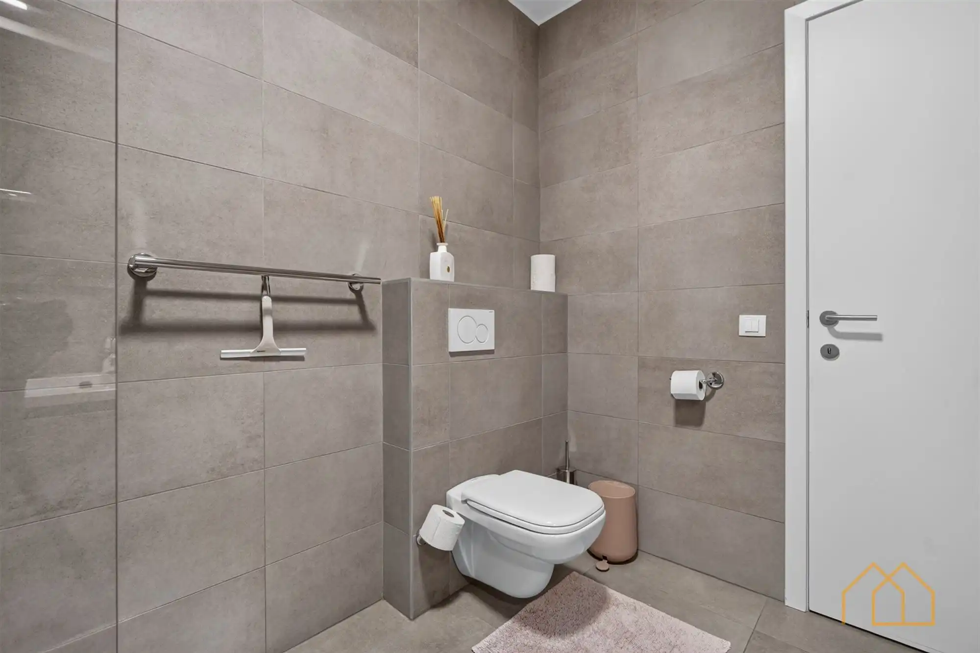Appartement met 2 terrassen en ruime garage foto 18