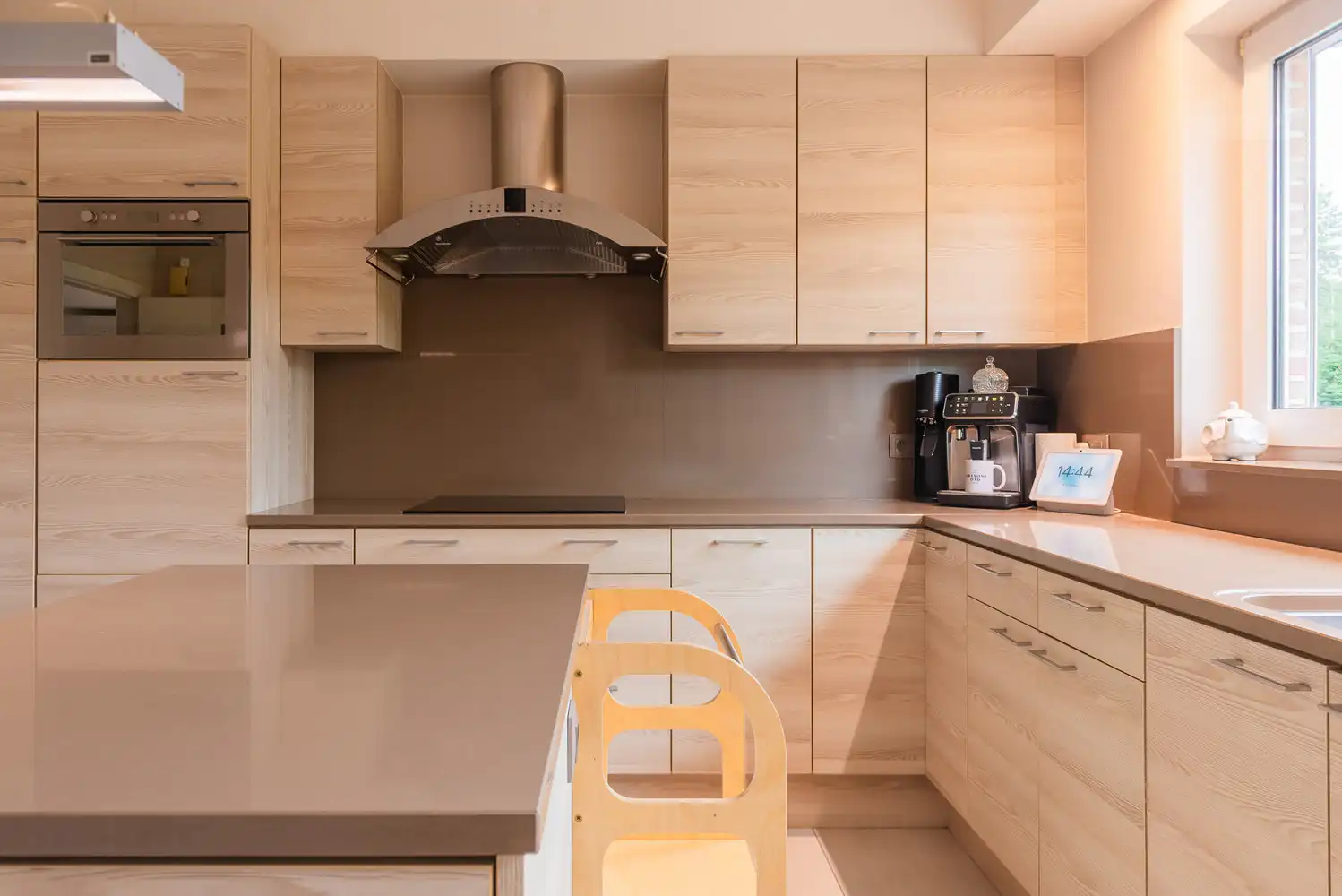 Vrijstaande gezinswoning met 4 slaapkamers op ruim 20 are grond foto 4