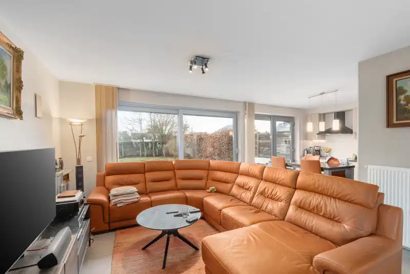 Torhout -  Instapklare woning met 3 slpks foto 7