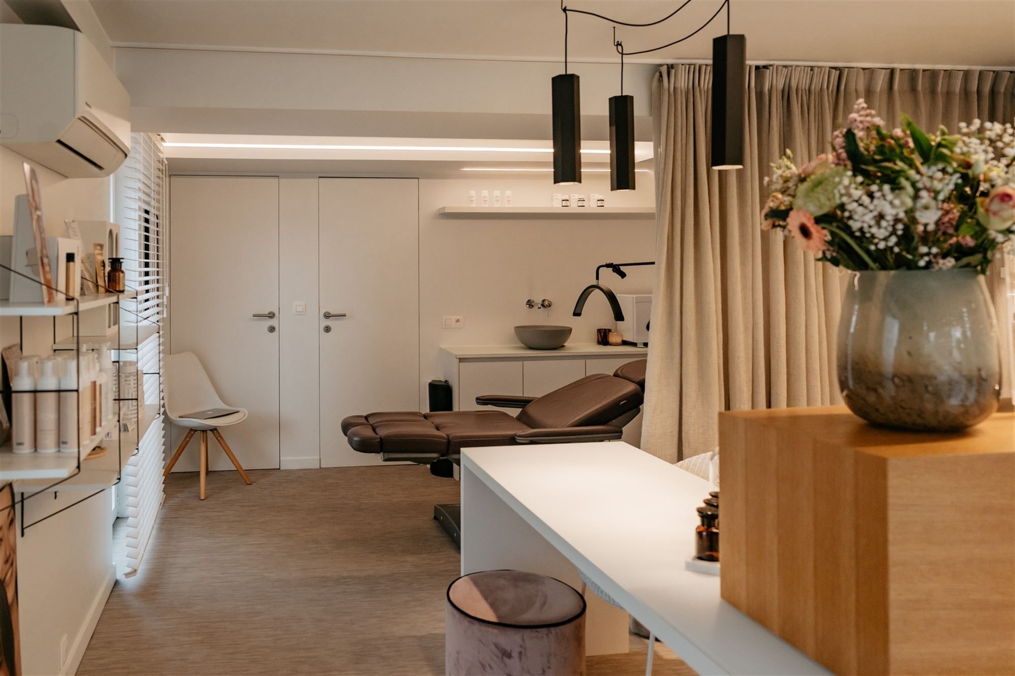 Centraal gelegen woning met potentieel - te Sint-Katelijne-Waver foto 11