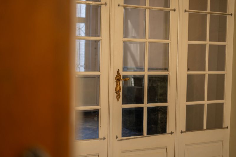 Te renoveren burgerwoning met enorm potentieel in hartje Roeselare foto 9