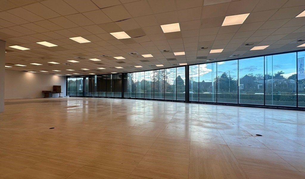 Burelen te huur aan oprit E40 in Sint-Denijs-Westrem foto 7