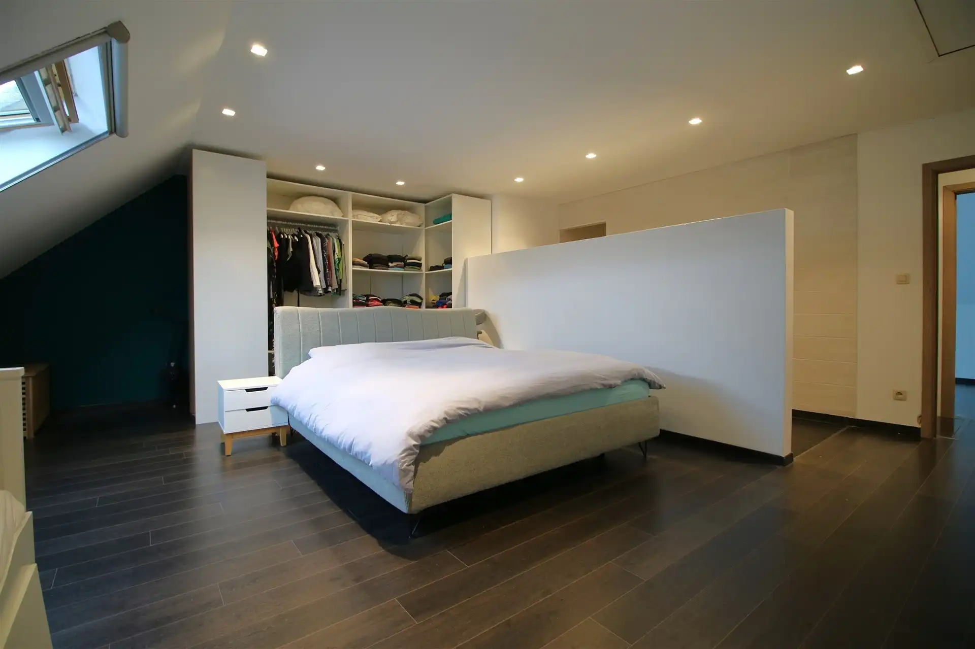 Ruime energiezuinige woning 4 slpk en tuin foto 21