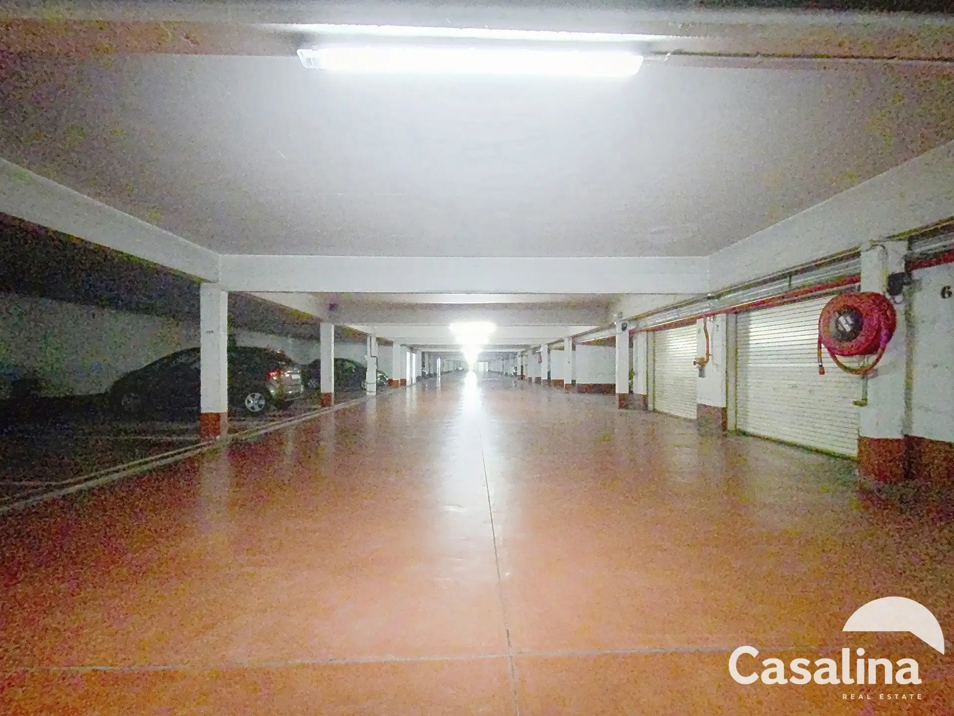CASALINA Real Estate - Staanplaats voor één wagen  foto 5