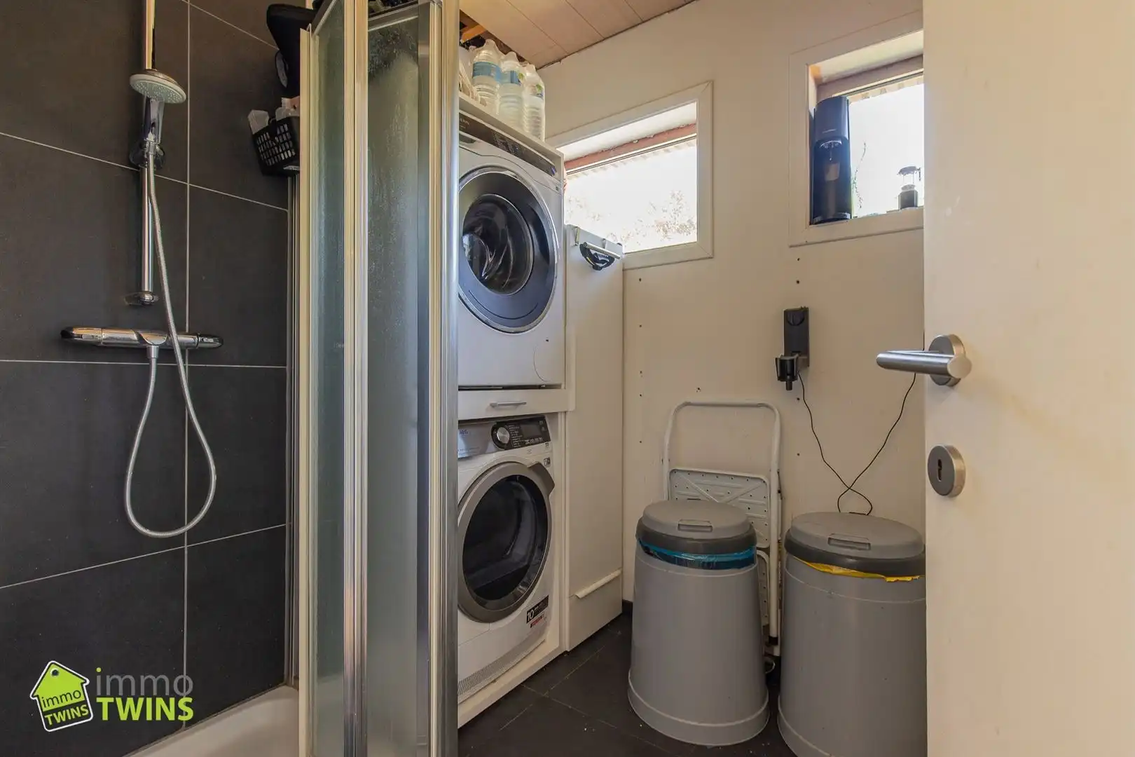Ruime en energiezuinige OB met garage, tuin en oprit te Buggenhout. foto 15