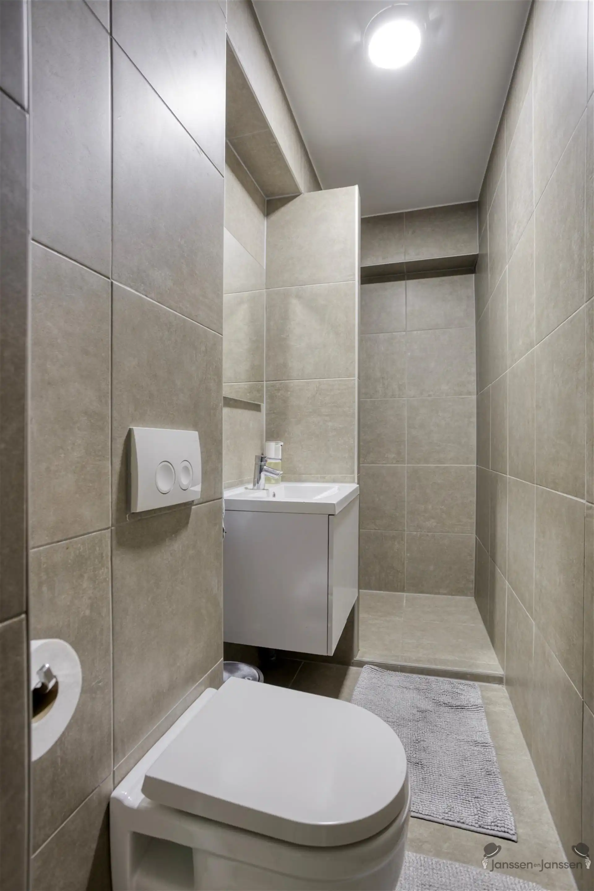 Karaktervolle rijwoning met 4 slaapkamers foto 12