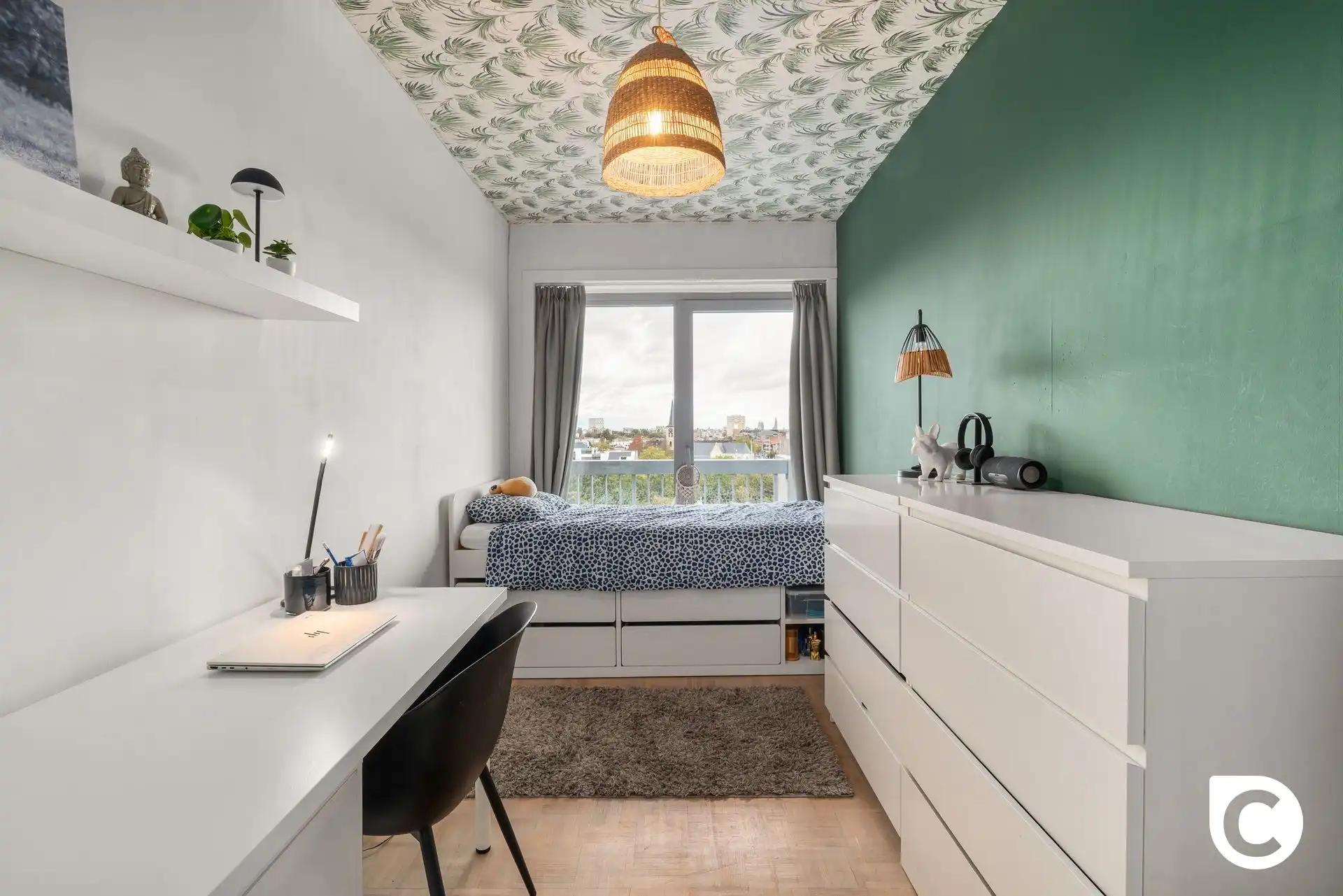 Instapklaar 2 slaapkamer "with a view"! foto 11