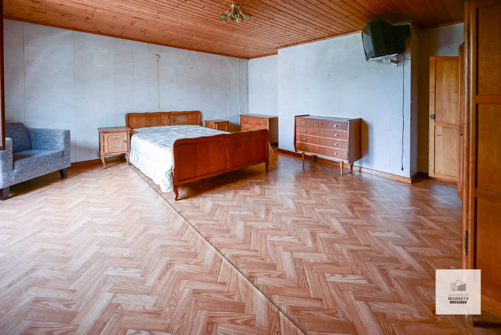 Te renoveren woning met garage centrum Oedelem foto 9