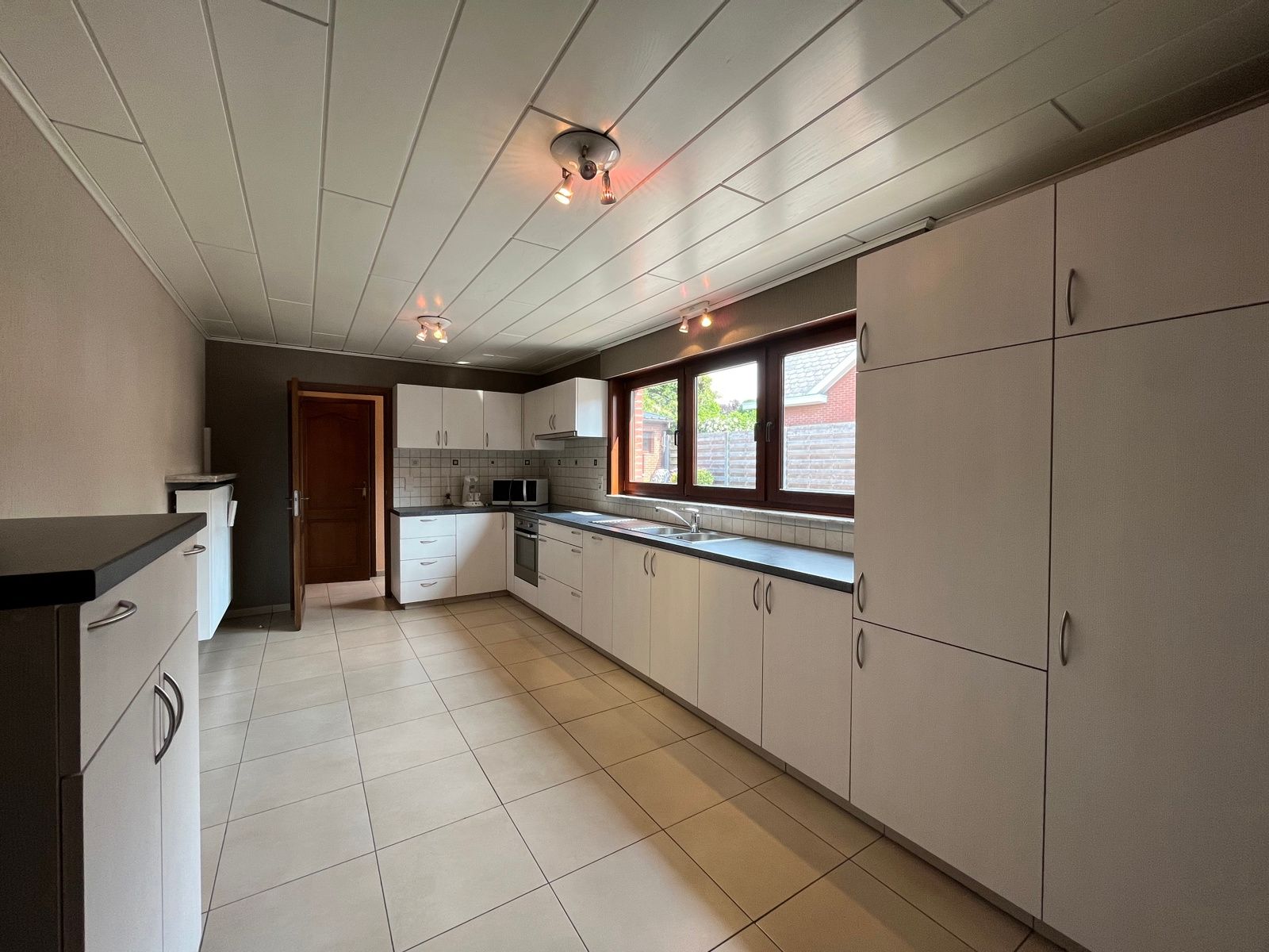  ruime woning in Aalter met grote tuin en garage foto 13