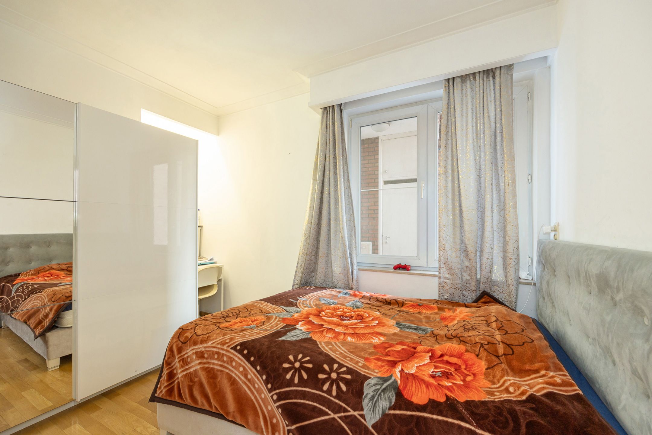 ANTWERPEN - Ruim 3-slaapkamerappartement  foto 5
