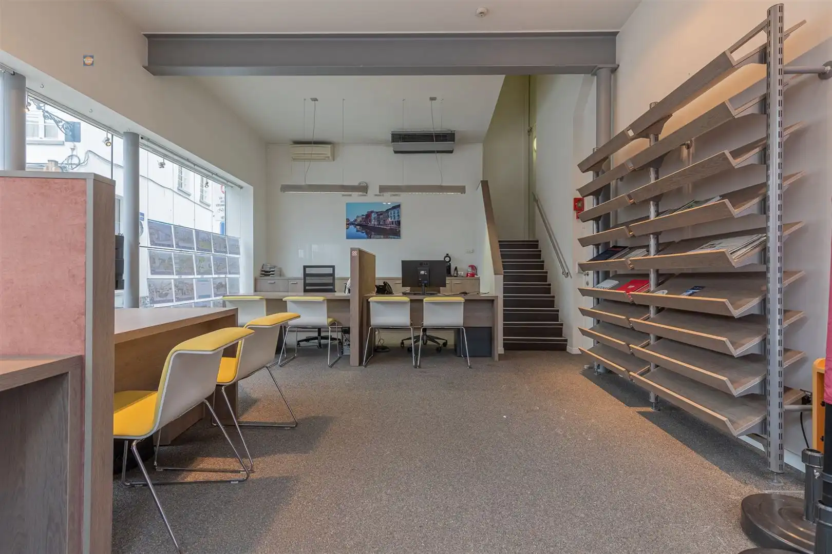 Unieke kantoorlocatie in hartje Mechelen foto 3