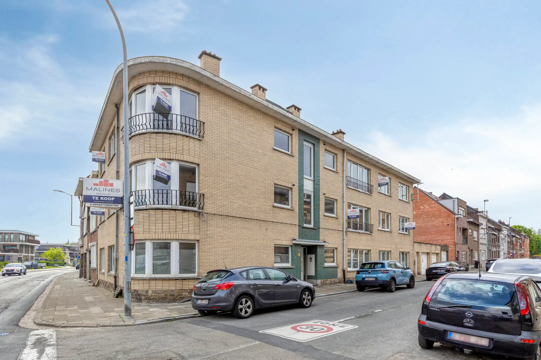 Instapklaar 2 slaapkamerappartement met open zicht! foto {{pictureIndex}}