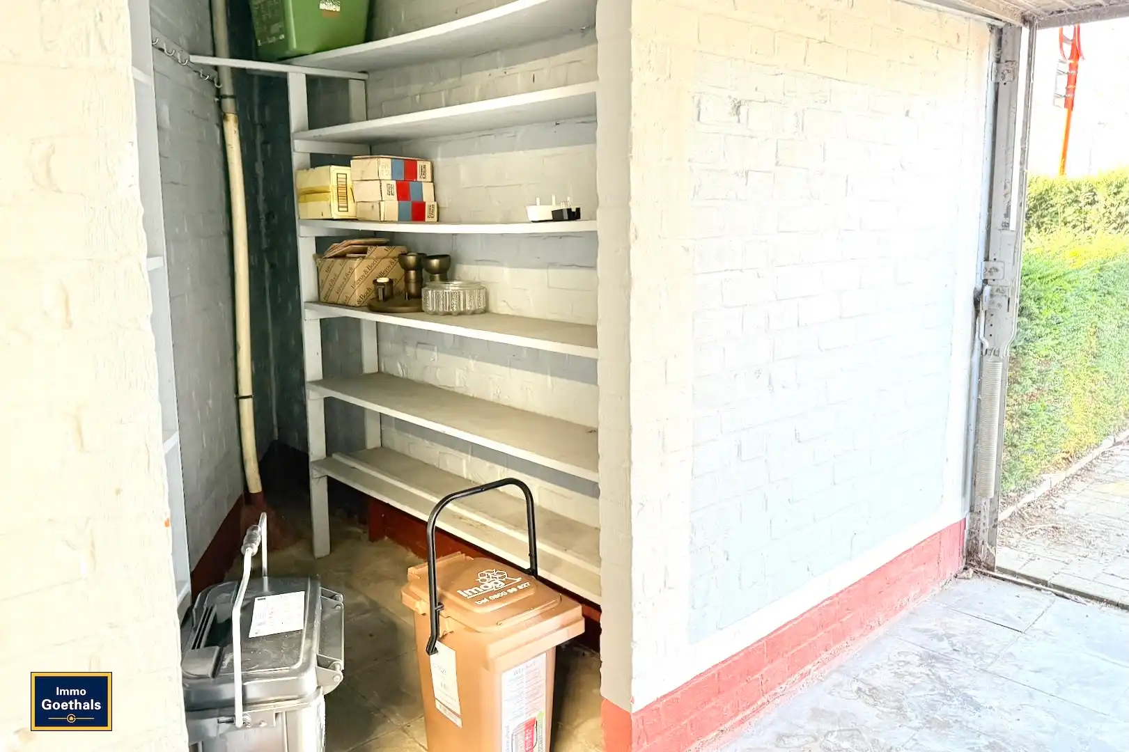 Centraal gelegen appartement met 2 kamers en 1 garage. foto 18