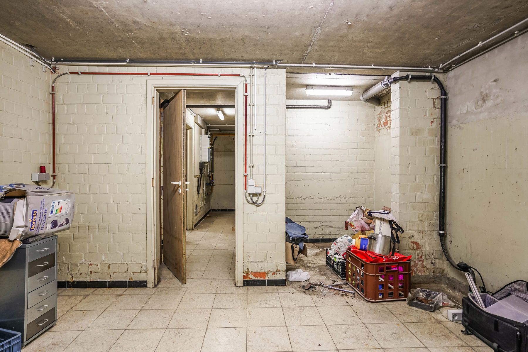 Veelzijdig, zeer ruim pand (handel én woonst) met tal van mogelijkheden in centrum Malderen! foto 13