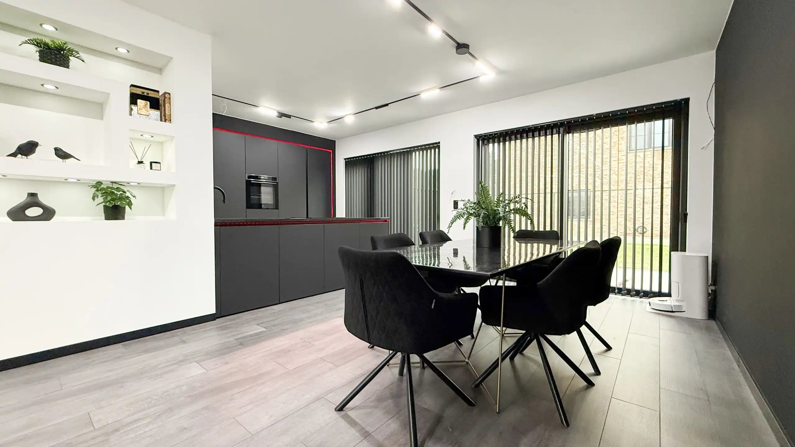 Instapklare nieuwbouwwoning met 3slaapkamers en onder 2% RR! foto 9