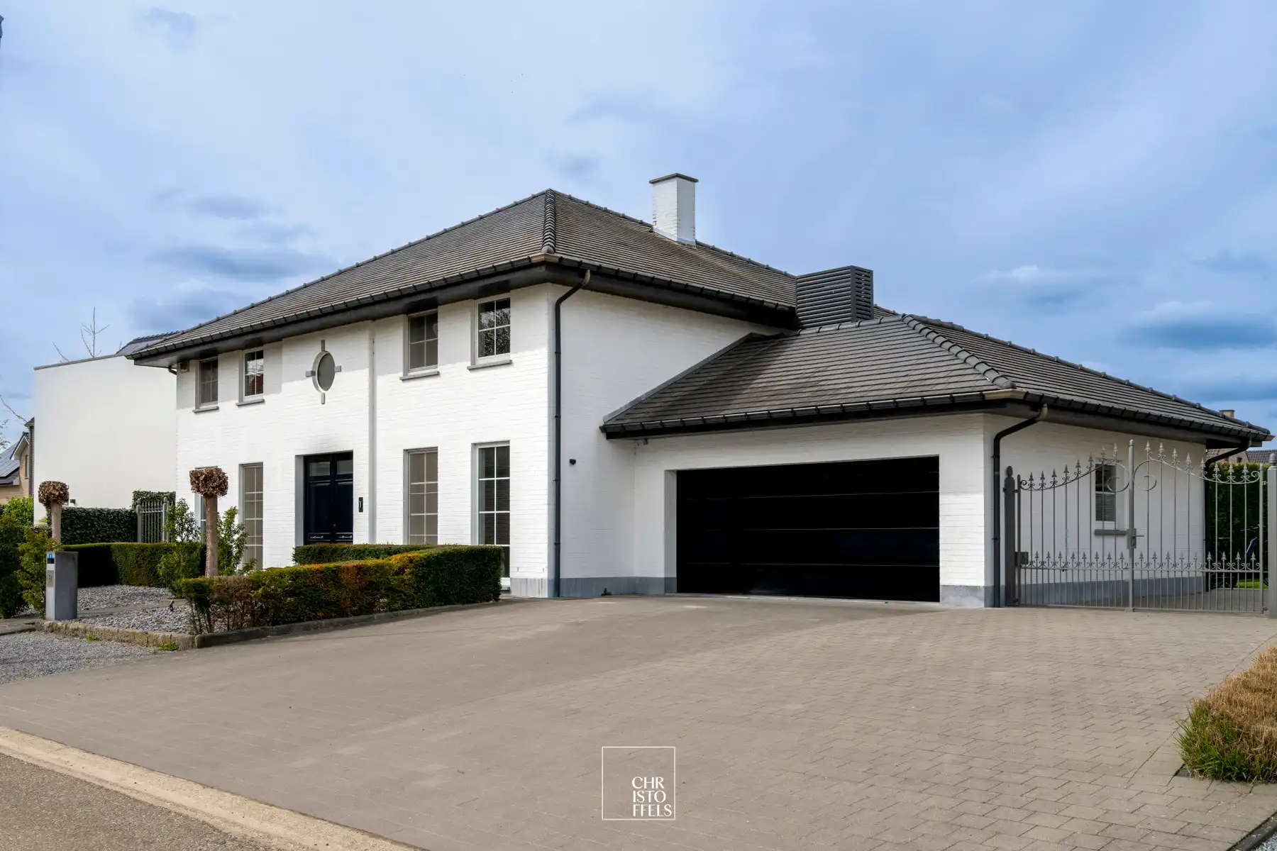 Elegante villa (384m²) op perceel van 1.349m² foto 26