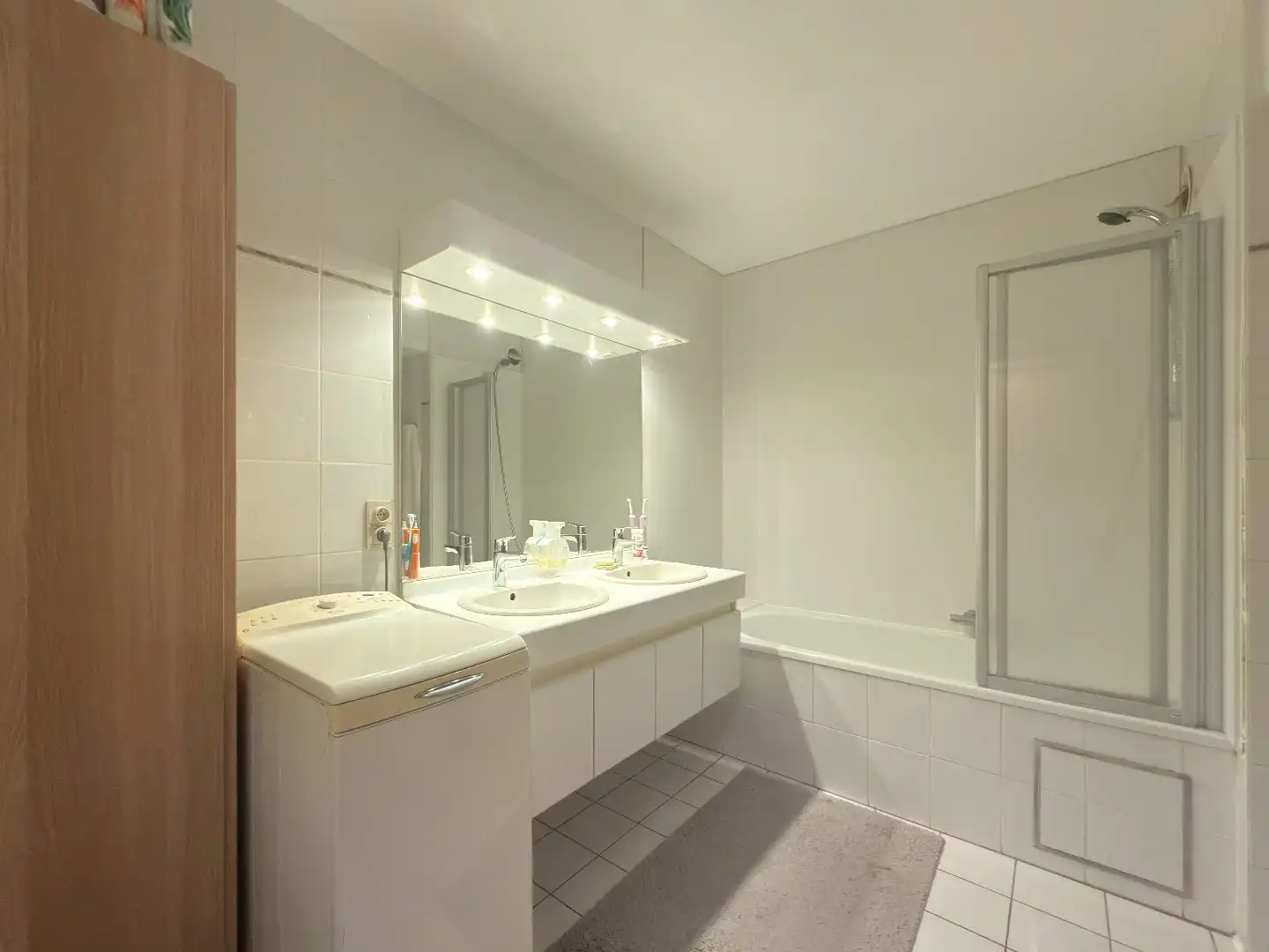 Lichtrijk duplex appartement in centrum Leuven foto 16