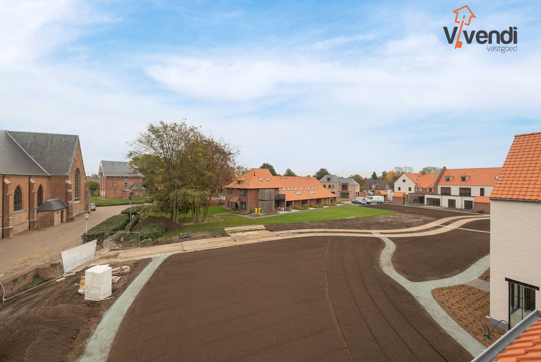 Stijlvol wonen in de schaduw van de St-Michielskerk. foto 18