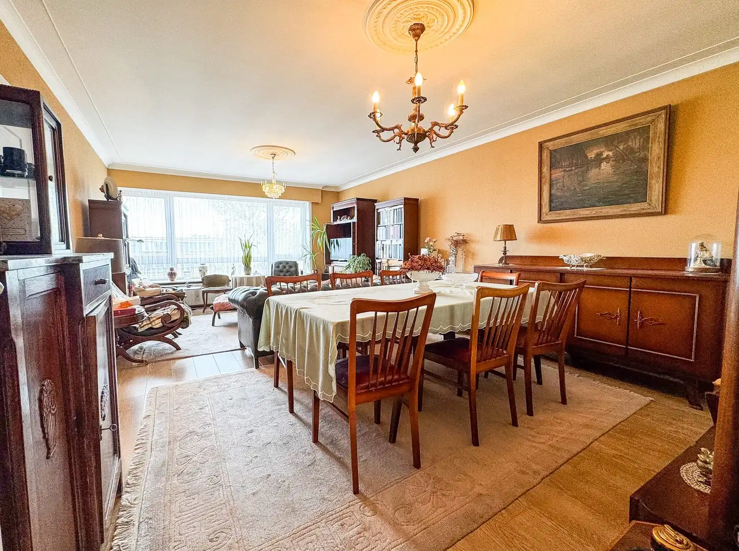 Ruim en energiezuinig 2 slp appartement in het centrum van Zomergem foto 4