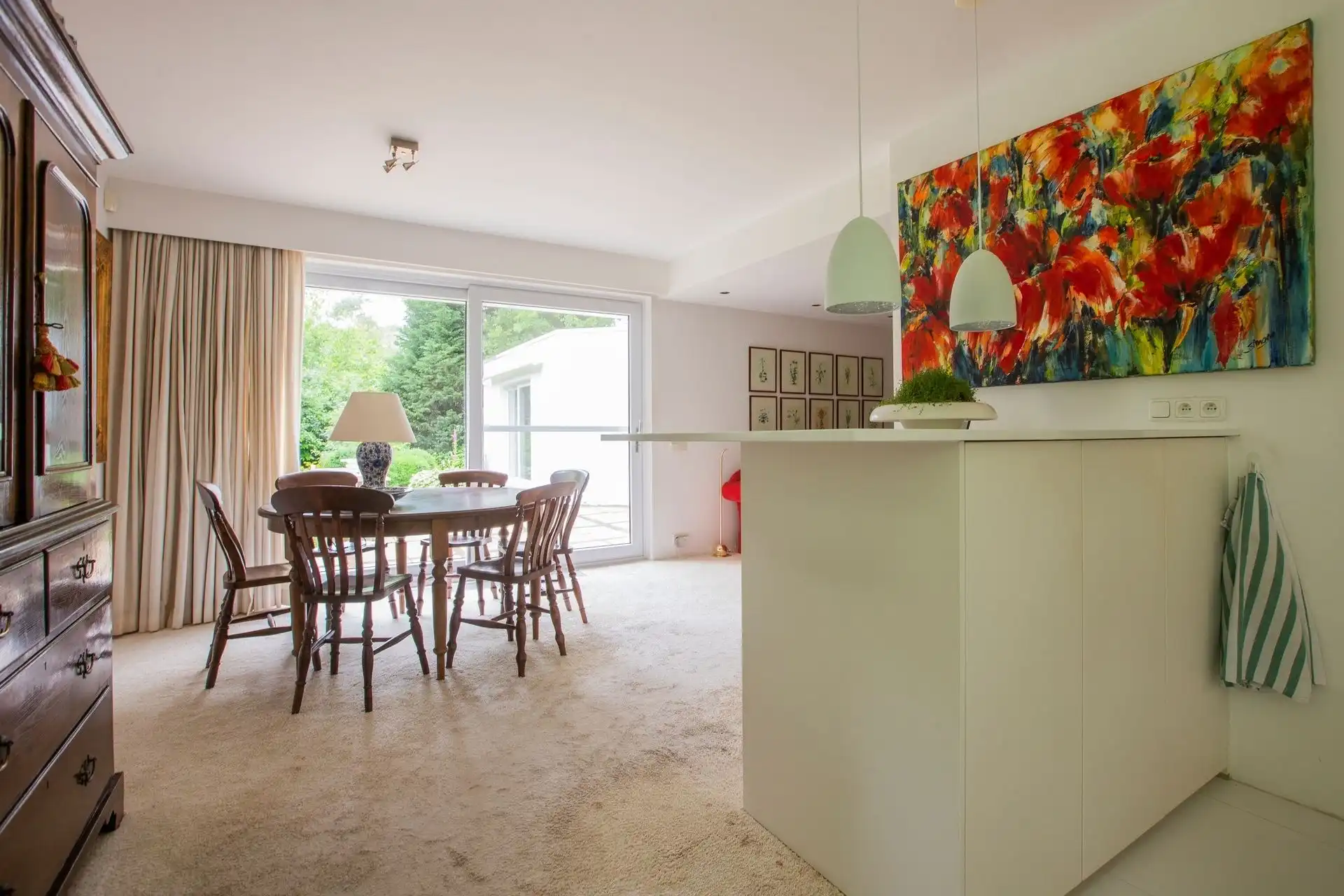 Vrijstaande villa op toplocatie aan de Zilverkust in Lanaken foto 11